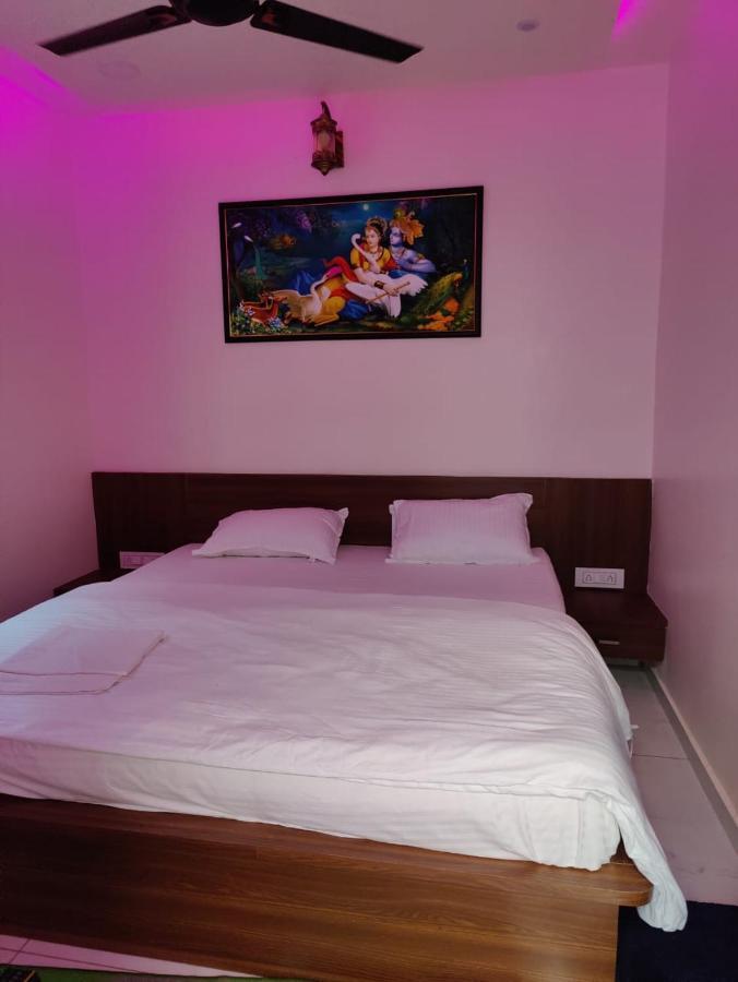 Hotel Sardar Rooms Garudeshwar Exteriör bild
