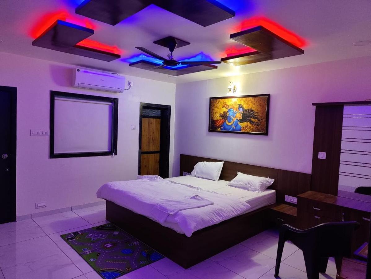 Hotel Sardar Rooms Garudeshwar Exteriör bild