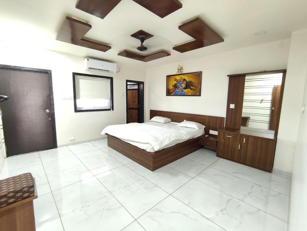 Hotel Sardar Rooms Garudeshwar Exteriör bild