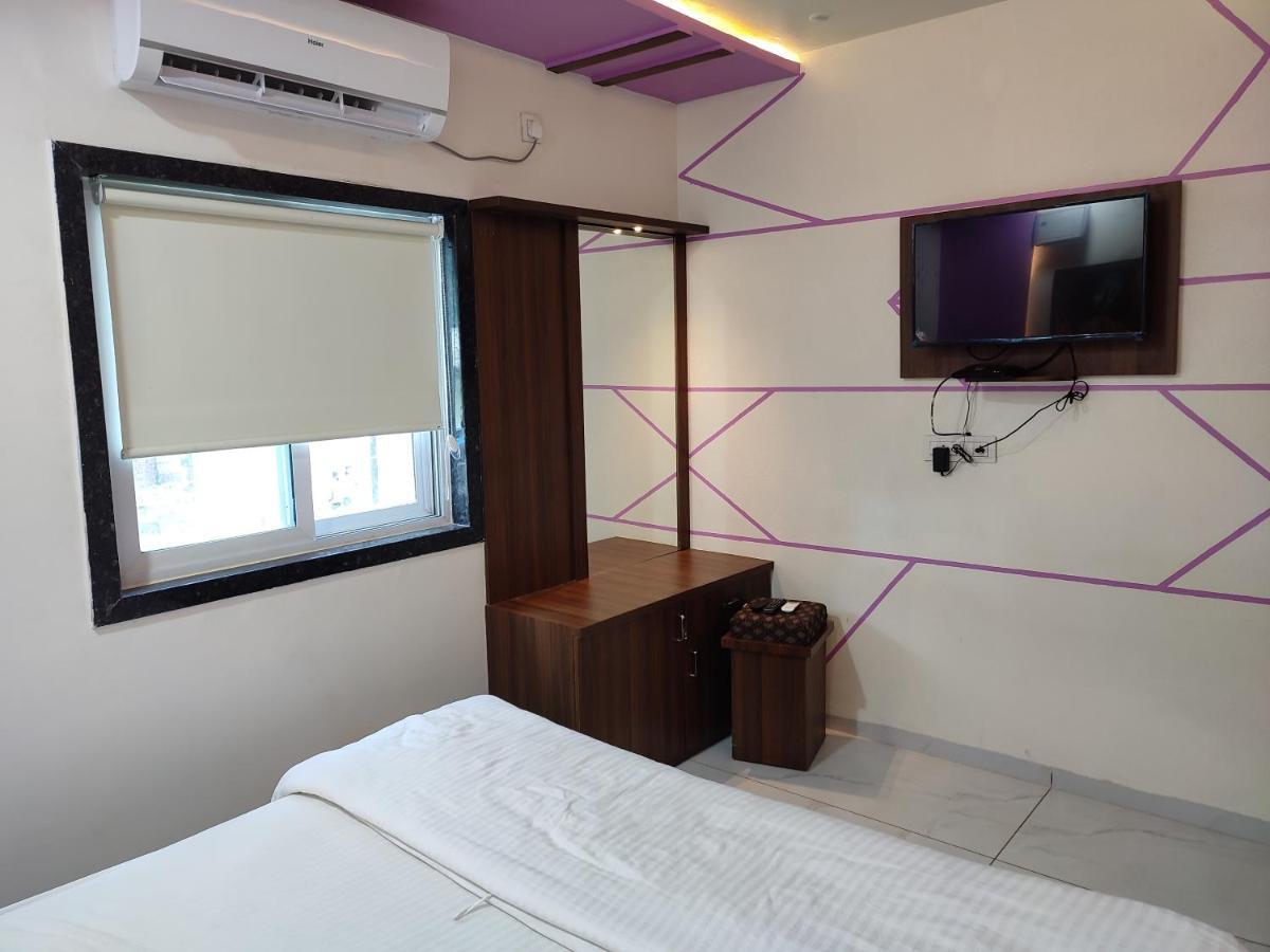Hotel Sardar Rooms Garudeshwar Exteriör bild